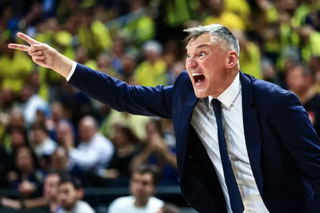 Fenerbahçe Beko’da Jasikevicius Kararı: Yeni Sözleşme İçin Anlaşma Sağlandı