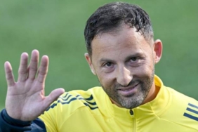Fenerbahçe taraftarından Domenico Tedesco'ya istifa çağrısı