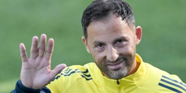 Fenerbahçe taraftarından Domenico Tedesco'ya istifa çağrısı